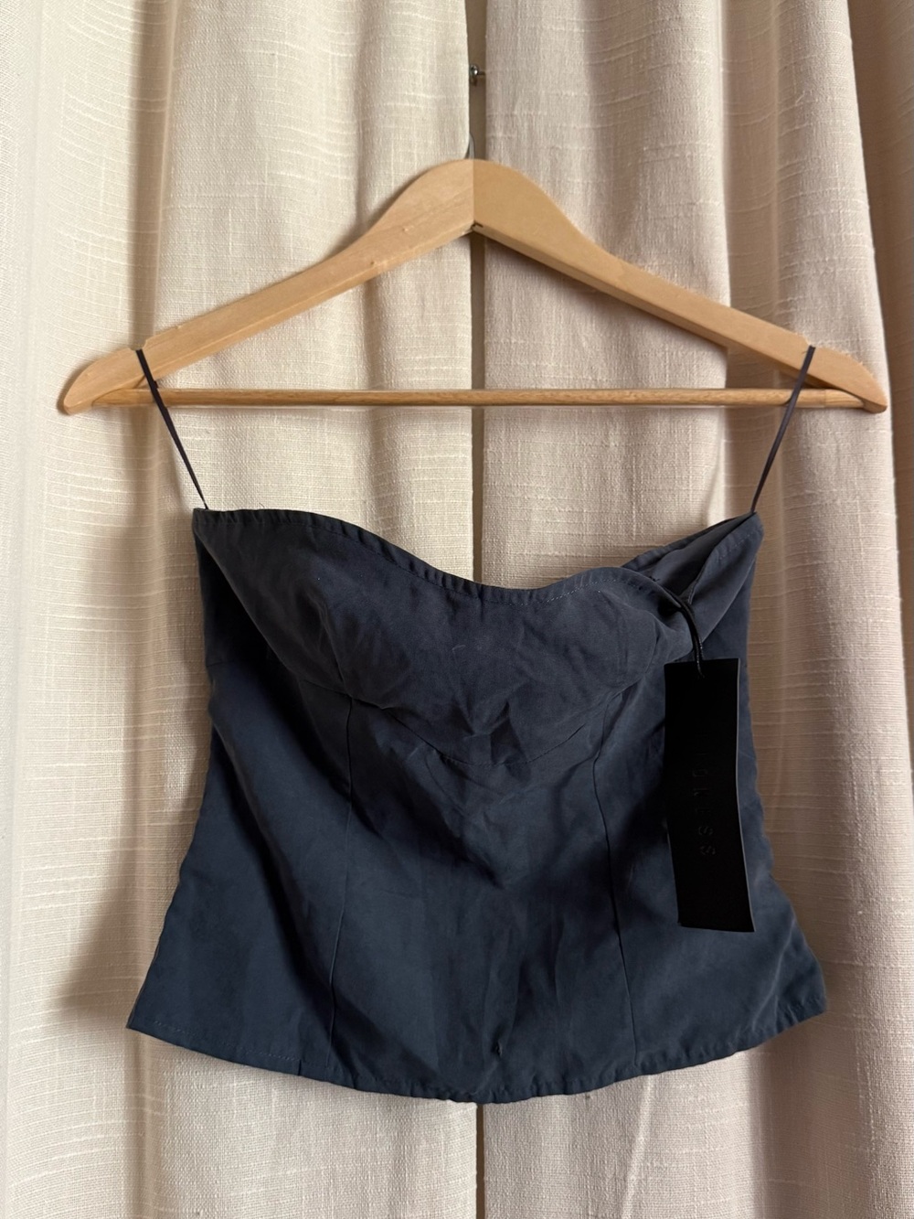 Lioness Strapless Top